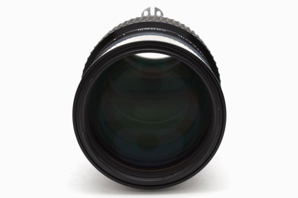 Nikon Ai Nikkor 200mm f/4 - Filem.sg