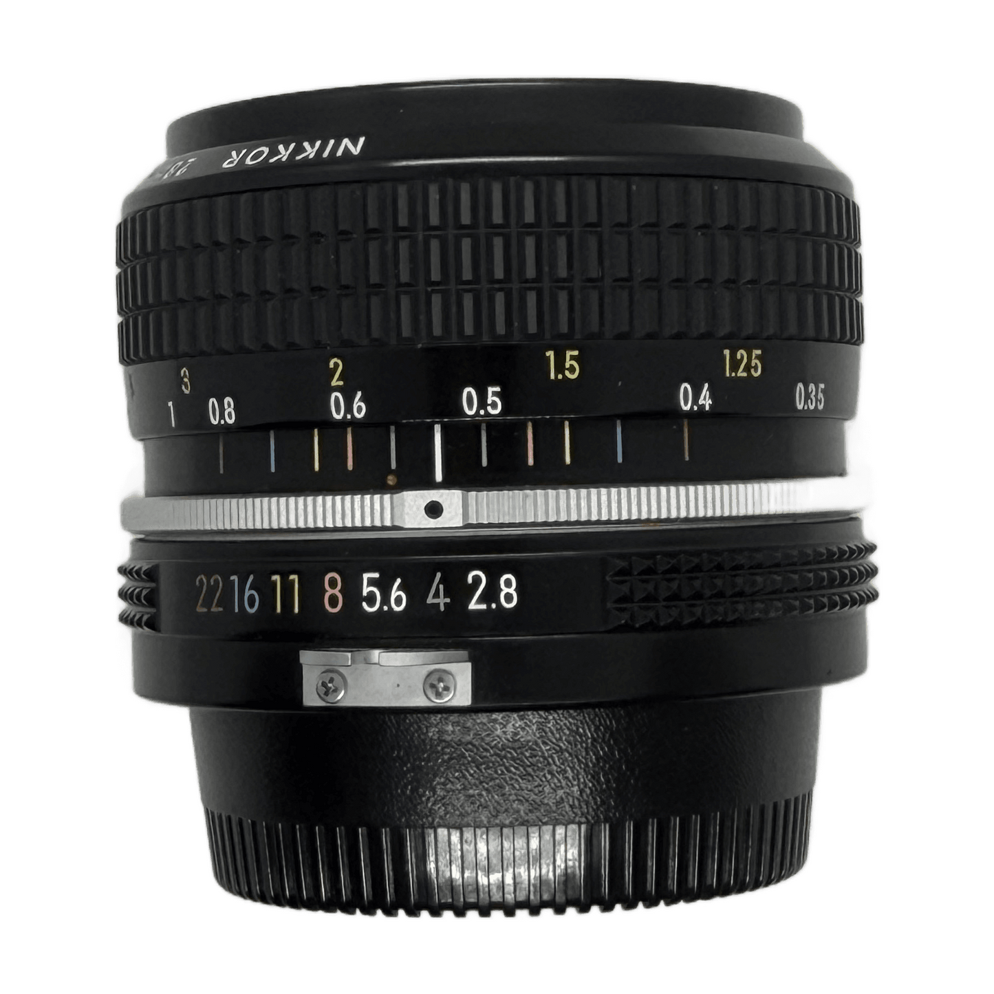 Nikon Nikkor 28mm f/2.8, side