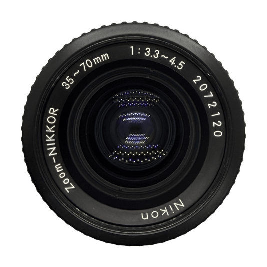 Nikon Zoom-Nikkor 35-70mm f/3.3-4.5, front element