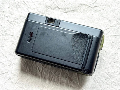 Konica Genba Kantoku 35WB (Olive) - Filem.sg
