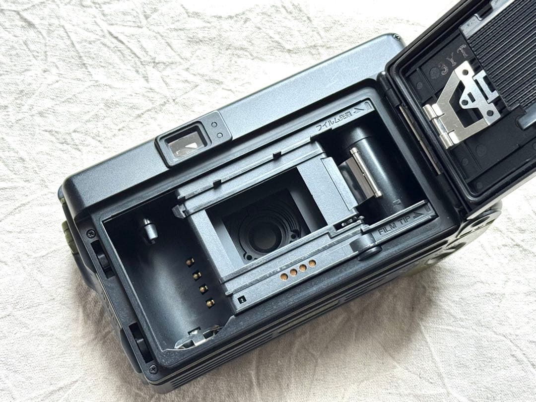 Konica Genba Kantoku 35WB (Olive) - Filem.sg