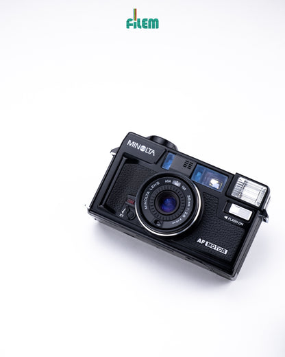 Minolta Hi-Matic AF2 point & shoot film camera