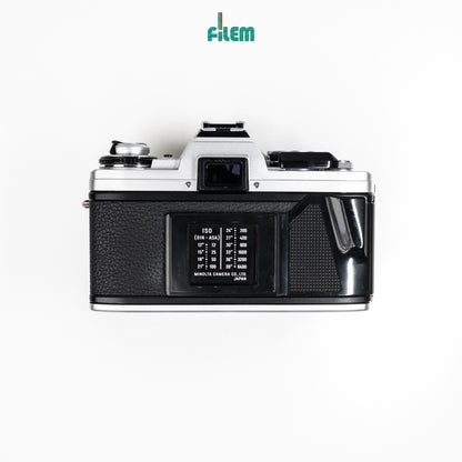 Minolta X-700